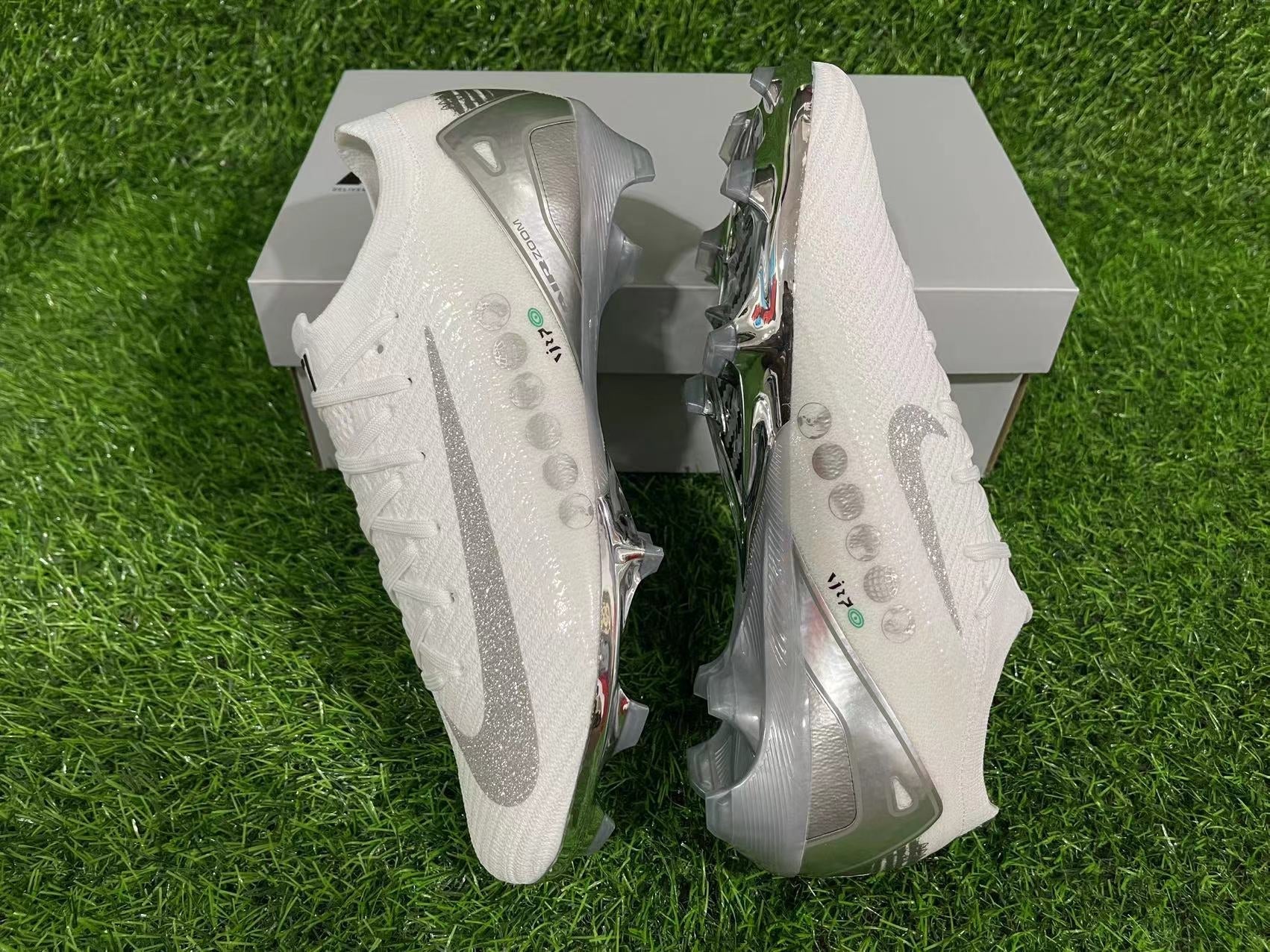 Crampons Mercurial Vapor XV Elite