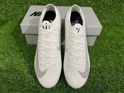 Crampons  Mercurial Vapor XV Elite